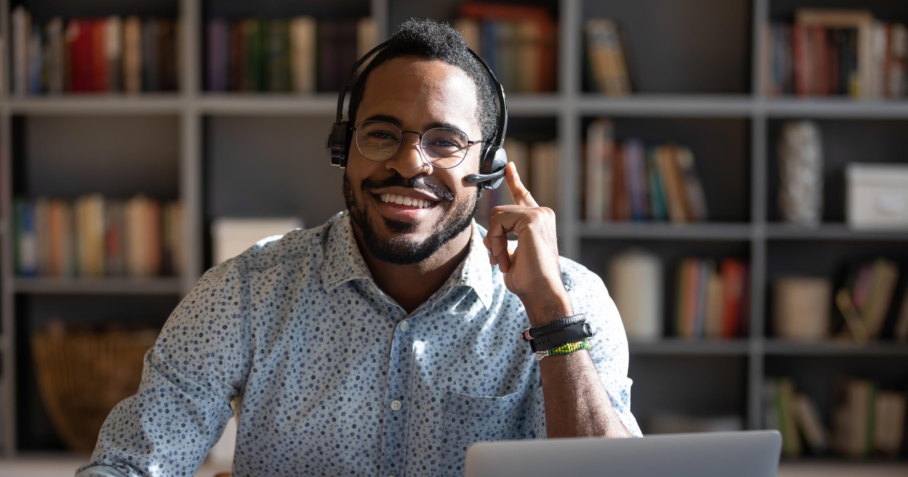 customer service representative banner