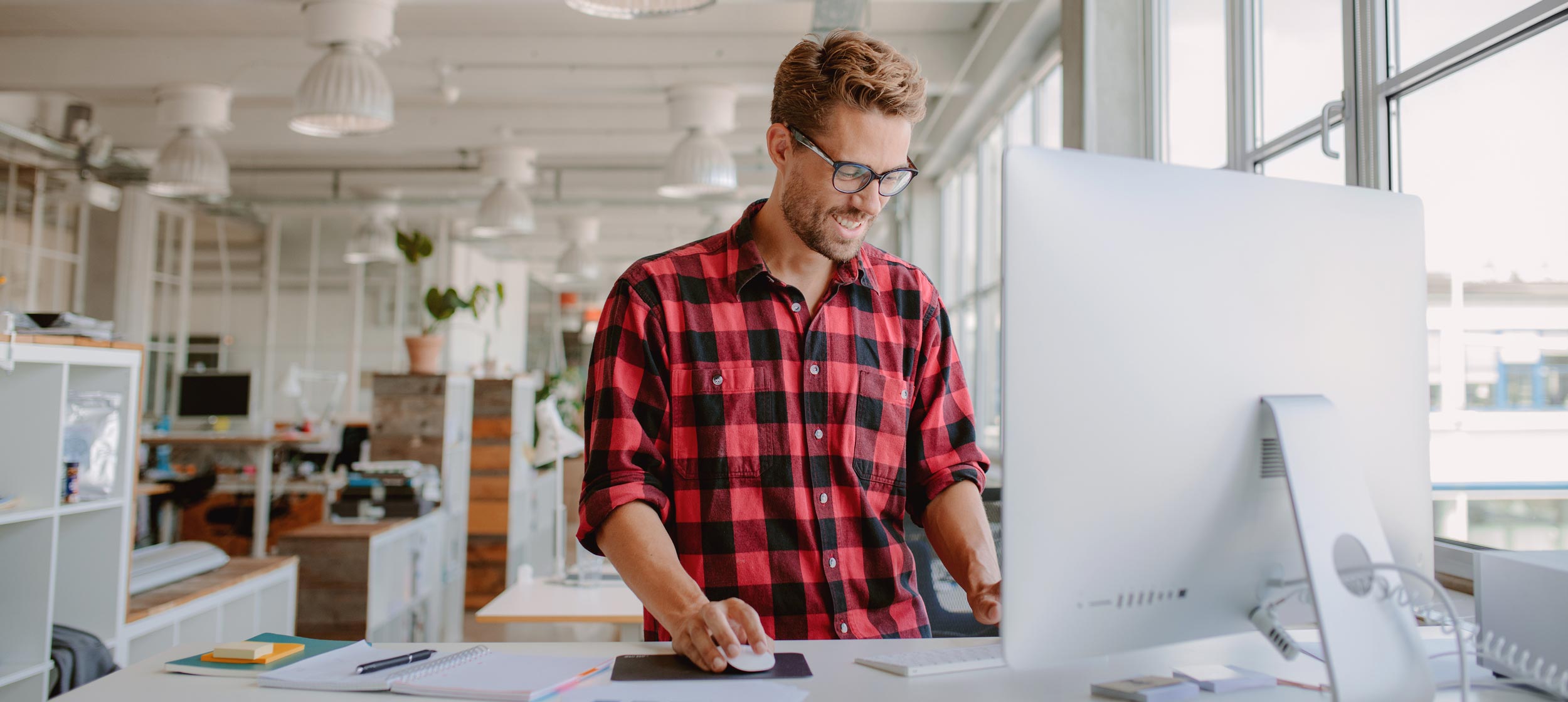 Graphic Designer Banner